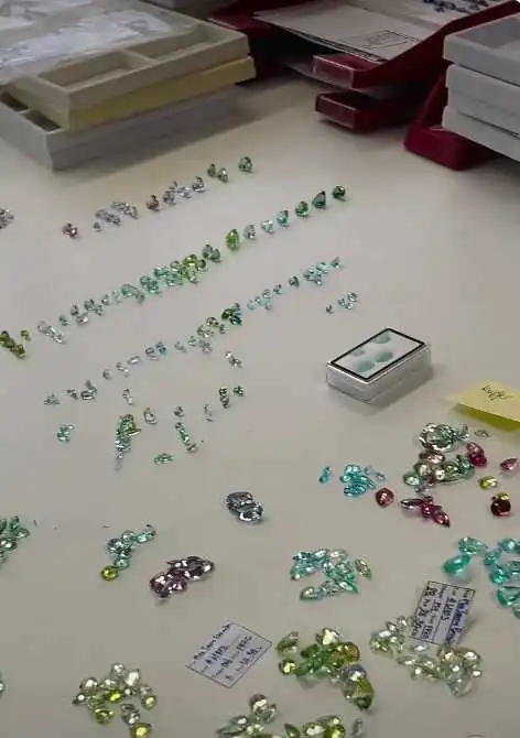 Paul Wild Design. Steine, die Geschichten erzählen können.